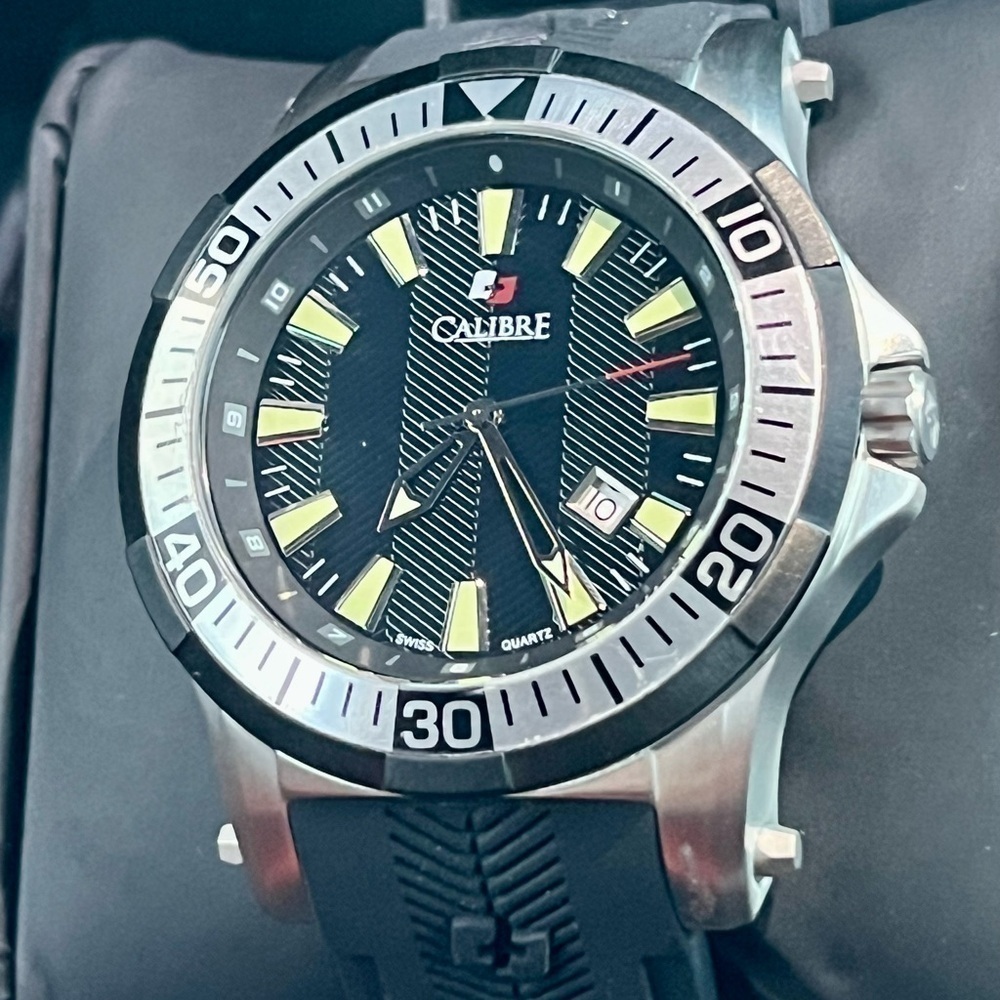 Calibre Hawk OPS Date Luminous Designer Sport Men’s Watch - Picture 3 of 7